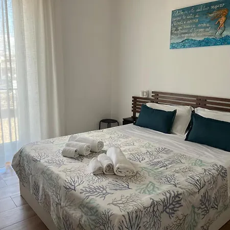 בית אירוח Storico 31 Stanze Ai Spagnoli