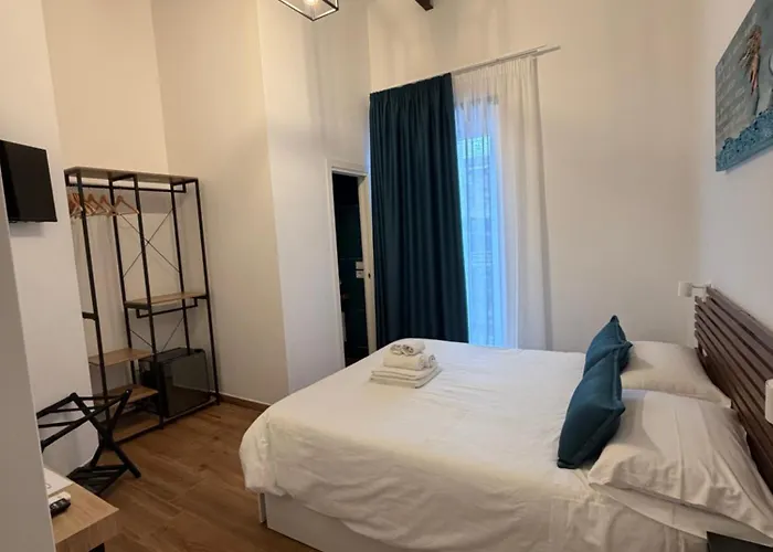 Storico 31 Stanze Ai Spagnoli בית אירוח