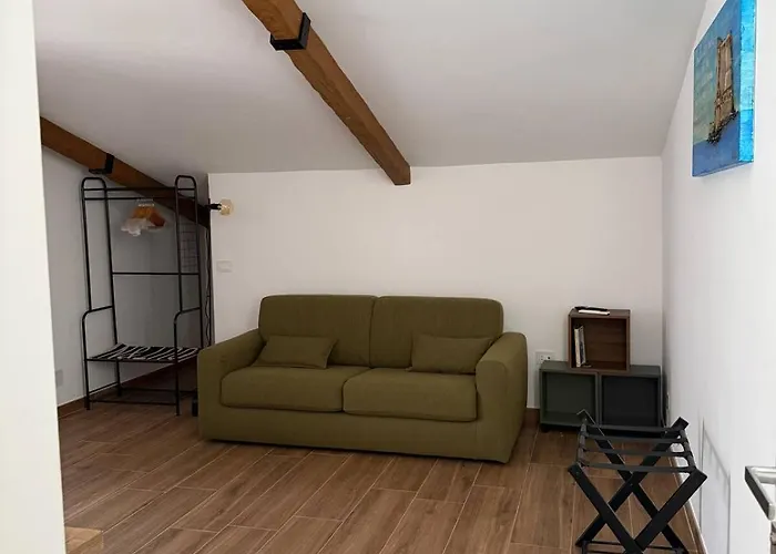 Storico 31 Stanze Ai Spagnoli 홈스테이