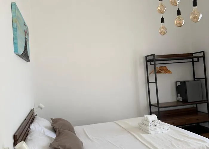 Storico 31 Stanze Ai Spagnoli 홈스테이 나폴리