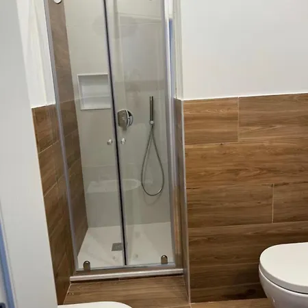 Storico 31 Stanze Ai Spagnoli * Napels