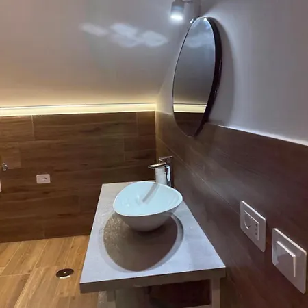 Storico 31 Stanze Ai Spagnoli Napels